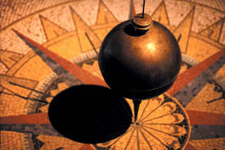 Illustration for article titled Why Don't Electrons Just Fall Into the Nucleus of an Atom?